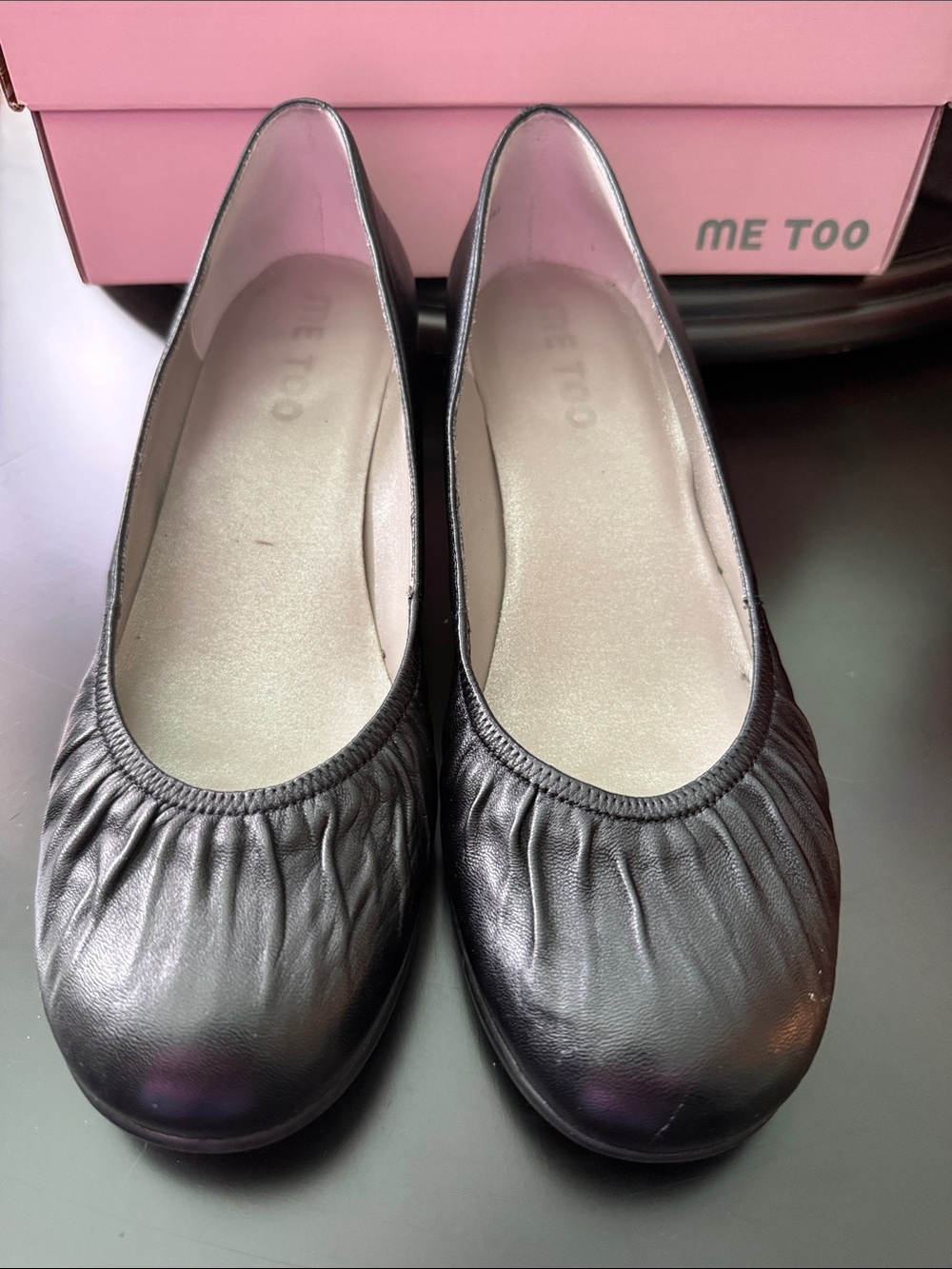 Matte black kitten heel shoes